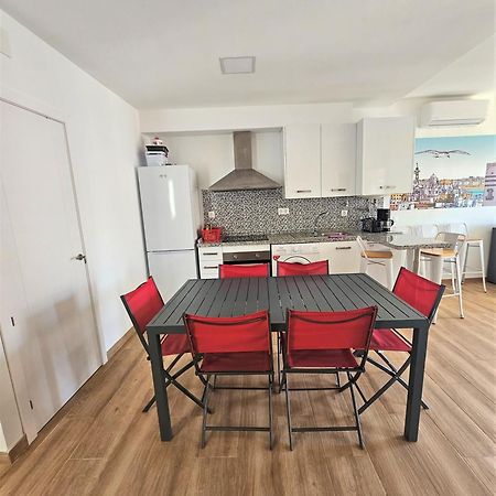 Apartamentos Plaza Santo Domingo Cádiz Exteriör bild